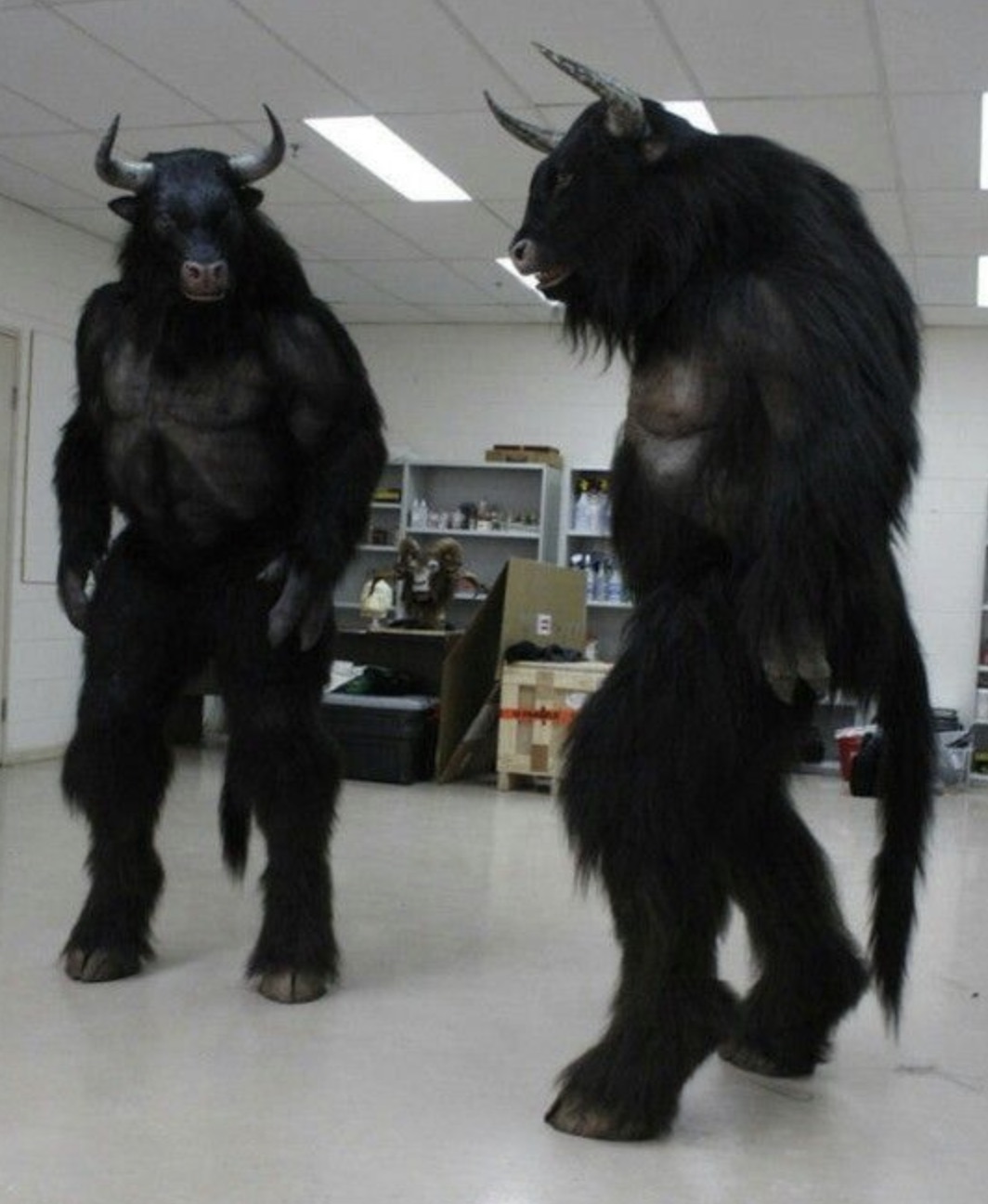 minotaur fursuit - E